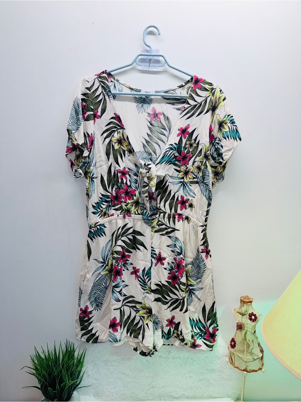 Ardene Cream Pink & Teal Floral Print Soft & Comfortable Summer Dressy Romper 💝